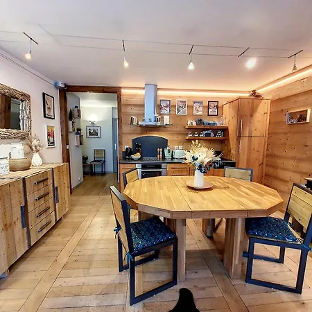 Apartment Coeur De Chamonix